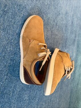 Clarks Men’s Suede Chukka Sneakers in Tan with Brown Heel